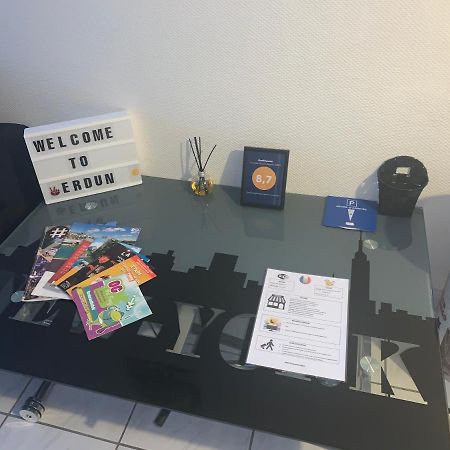 Sympathique Logement En Centre Ville Verdun-sur-Meuse Luaran gambar
