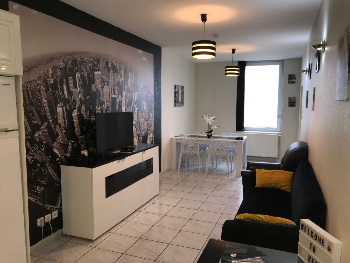 Sympathique Logement En Centre Ville Verdun-sur-Meuse Luaran gambar